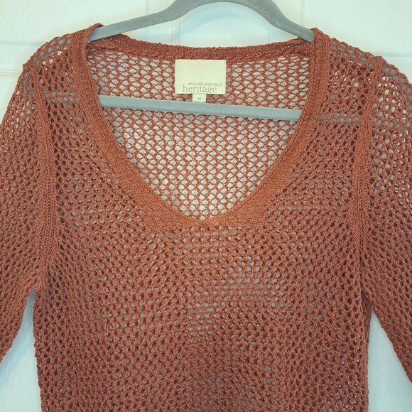Banana Republic Heritage Rust Open Knit Fishnet Crochet Sweater Top Size Medium - Picture 3 of 3